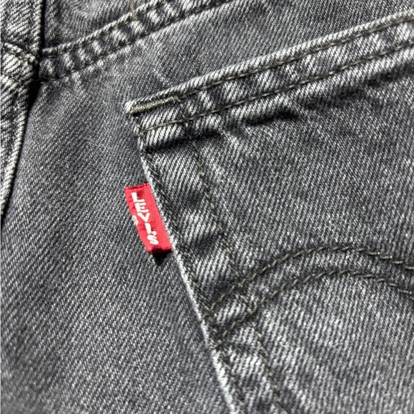 Levi's Levi Strauss Women's Faded Black High Loose Jean Shorts Size 24 EUC - Picture 8 of 13